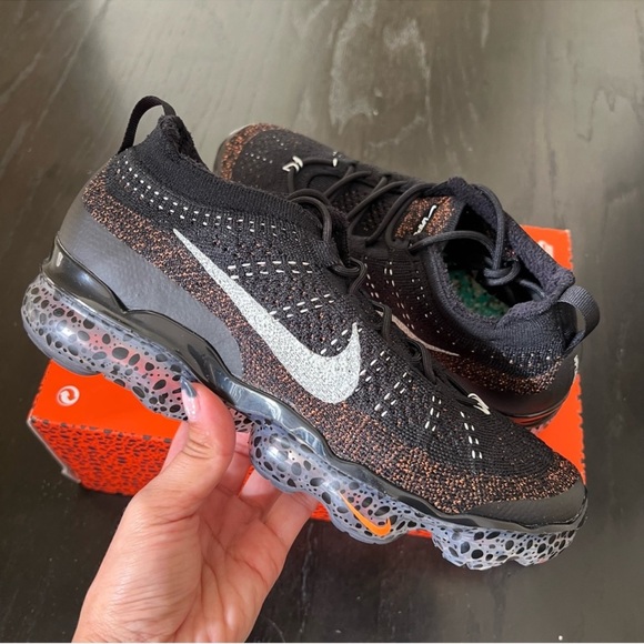 ✔️ New✔️ NIKE Air Vapormax 2023 Flyknit Electric Pack ✔️ New✔️ NIKE Air Vapormax 2023 Flyknit Electric Pack main image 3